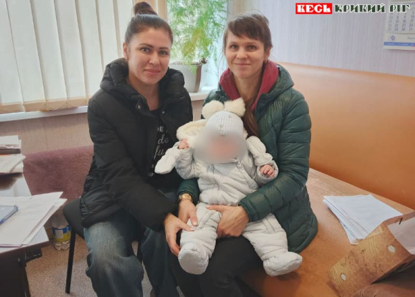 Маленьку Ангеліну влаштовано до патронатної родини в Кривому Розі