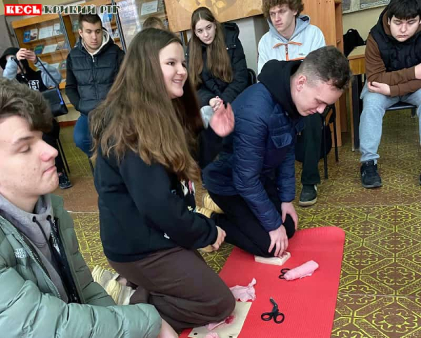 Тренінг з домедичної допомоги в автоколекджі в Кривому Розі