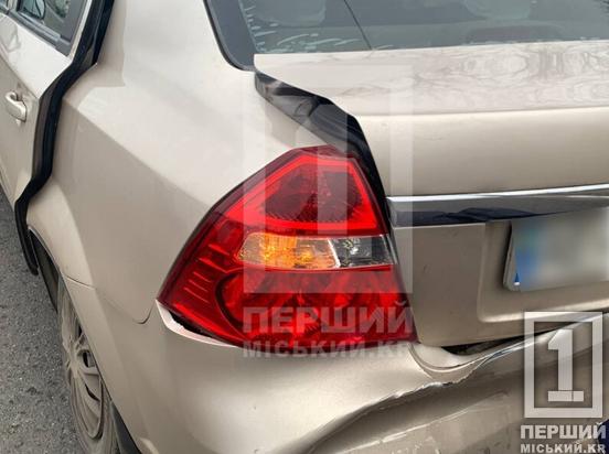 В момент, коли один пропускав інше авто: на криворізькій об’їзній не розминулися Chevrolet1