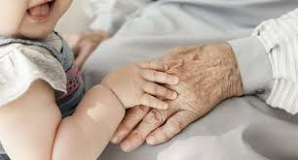 В Україні через війну зафіксували рекордно низький коефіцієнт народжуваності3