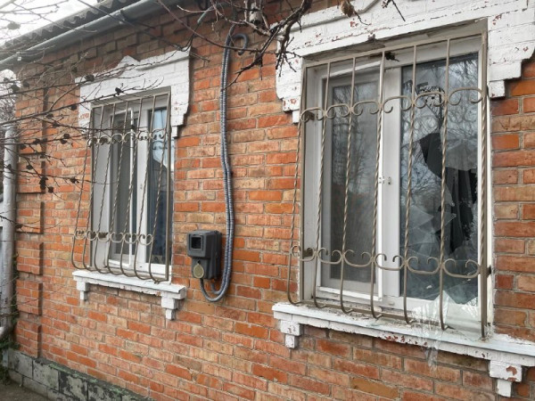 Вдень російські війська вдарили КАБами по Покровській громаді Синельниківського району: загинули двоє людей2