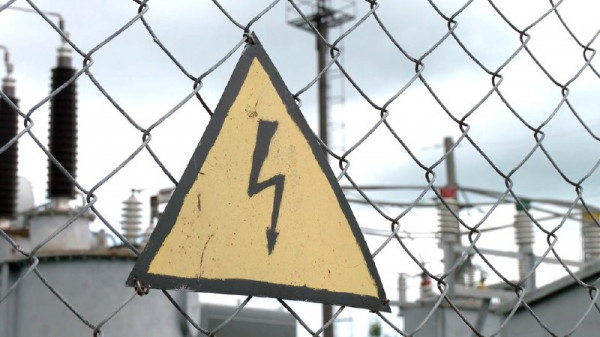 Вночі росіяни били по енергооб’єктам: тисячі абонентів на Дніпропетровщині без світла0