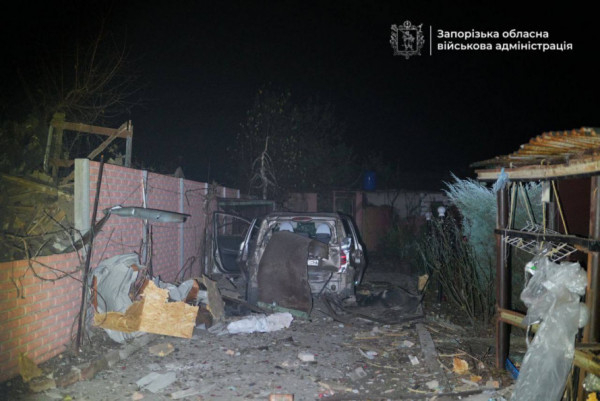 Вночі росіяни вдарили по Запоріжжю: двоє поранених, тисячі мешканців залишилися без світла0