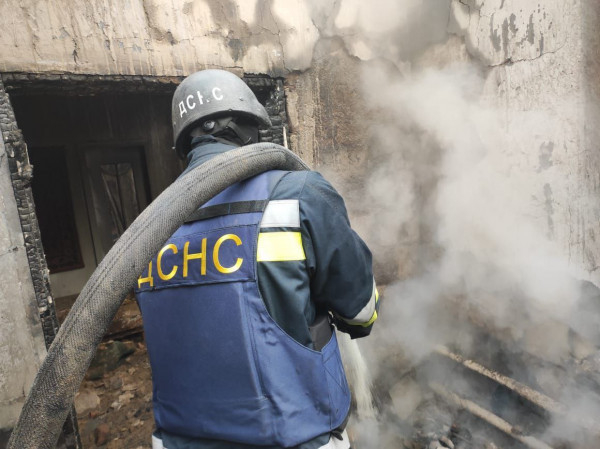 Ворог цілив по Нікопольщині з артилерії та FPV-дронів: пошкоджені будинки й інфраструктура0