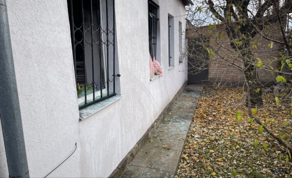 Ворог масовано атакував Васильківську громаду: є руйнування та постраждалі2