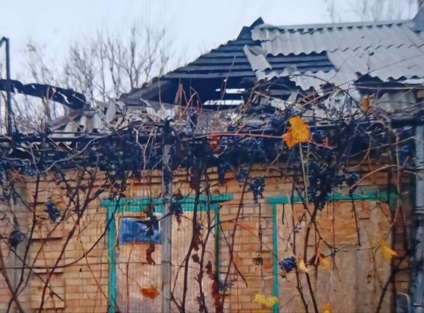 Ворожі атаки на Дніпропетровщині: є жертва та руйнування, ППО збила 11 дронів0