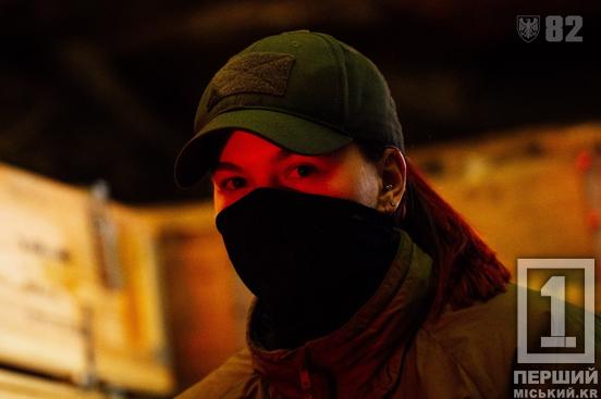 Зустрічала Новий рік під акомпанемент «градів»: історія криворізької бійчині з позивним «Бонні», яка замість кав’ярні обрала 82-гу ОДШБ1