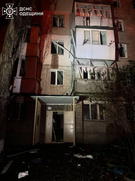 5 постраждалих у Одесі: російські окупанти атакували місто безпілотниками2