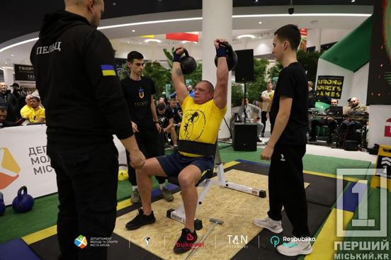 Довів, що може все: криворіжець Олексій Кравець підкорив змаганнях з пара пауерліфтингу3