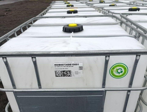 Гуманітарна допомога: громади Криворіжжя отримають потужні генератори та баки для води3