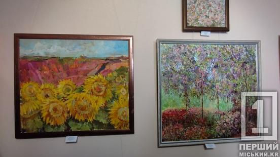 «Квіти залізного Криворіжжя»: у музеї-квартирі Григорія Синиці відкрилася виставка Олени Телятник3