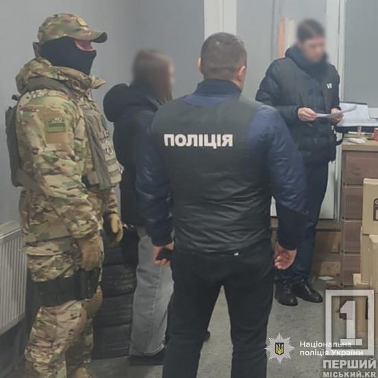 Могли «розбагатіти» на 13 млн грн: викрито «пару», що торгувала по Україні тютюновою продукцією4