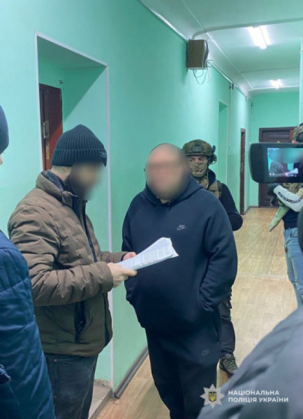 На Дніпропетровщині у незаконних так званих «реабілітаційних центрах» утримували в неволі 300 людей під виглядом реабілітації від наркотичної і алкогольної залежності2