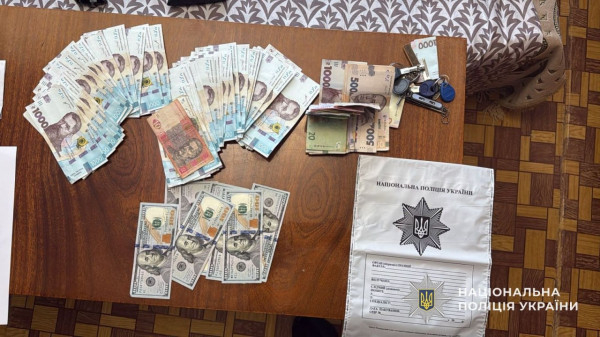 На Дніпропетровщині у незаконних так званих «реабілітаційних центрах» утримували в неволі 300 людей під виглядом реабілітації від наркотичної і алкогольної залежності6