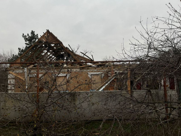 На Нікопольщині внаслідок російського обстрілу постраждала літня жінка1