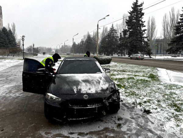 На вулиці Віталія Матусевича сталася ДТП через негоду0