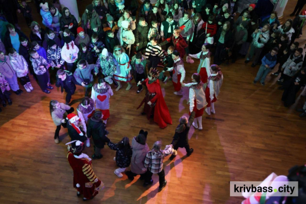 Новорічне диво для кожного: у Кривому Розі триває святковий марафон для дітей1