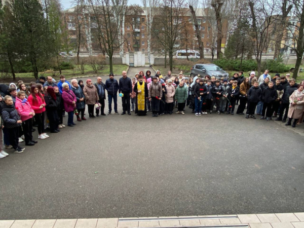 Пам’ять про випускника: у Кривому Розі вшанували загиблого Захисника4