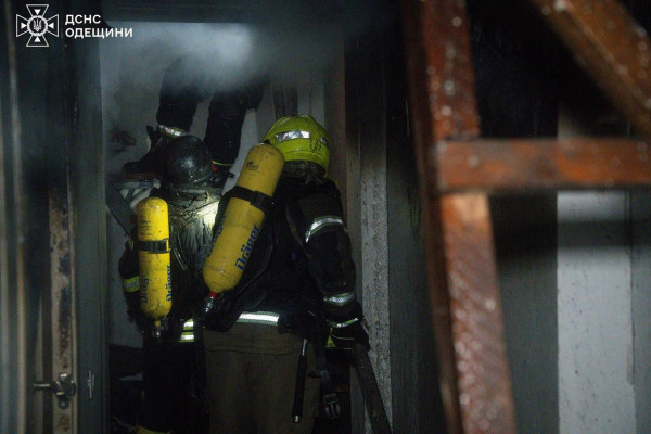 росія знову атакувала Одесу ударними безпілотниками2