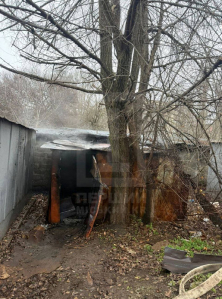 У Кривому Розі загорівся гараж: постраждалих немає1