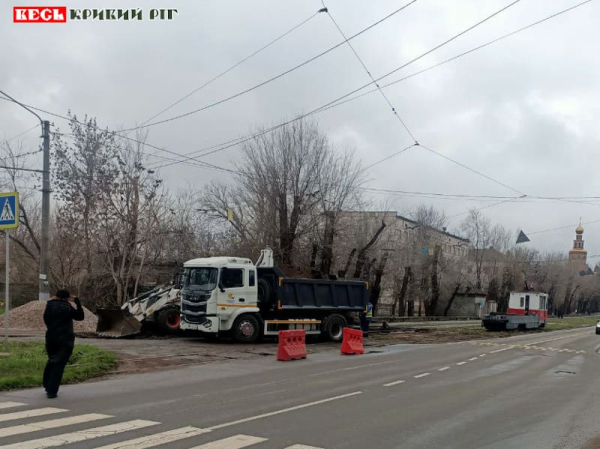 Ремонт трамвайних колій на вул. Героїв АТО в Кривому Розі