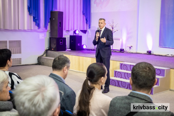 В єдиному ритмі допомоги: у Кривому Розі пенсіонерів-волонтерів Метінвесту відзначили за активність6