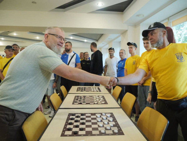 «Veterans Family Games Кривий Ріг-2025»: понад 2 тисячі учасників, 25 змагань, 17 видів спорту, понад 1000 переможців, які отримали матеріальне заохочення та безліч спортивних перемог і яскравих емоцій1