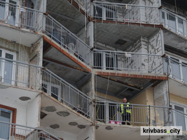 Відновлення житла у Кривому Розі: що відомо про стан ремонту дев'ятиповерхівки, постраждалої від росіян2