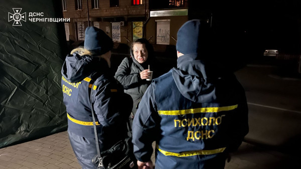 Вночі ворог вдарив по багатоповерхівках в містах Сумщини і Ченігівщини, є постраждалі7