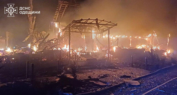 Ворог продовжує нищити Одещину: нічні ворожі обстріли забрали життя однієї людини, ще двох поранено4