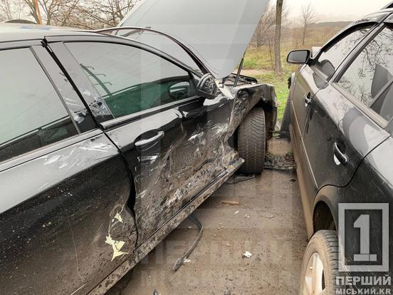 Є постраждала: на Світальського добряче вдарилися Skoda і Mercedes1