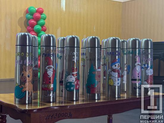 З любов’ю від дітей: у КЗСМО «Музична школа №4» передали унікальні термоси по проєкту «Тепло для Героїв»1