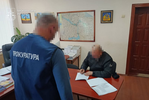 Засіяв заказник соняшником: на Дніпропетровщині чоловіка підозрюють у незаконному використанні заповідної землі0