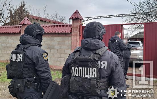 «Алкопровід» Дніпропетровщина-Миколаївщина: мешканець нашої області допомагав у створенні нелегального спиртного