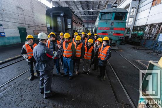 Діалог із молоддю про професії, що формують майбутнє України: Метінвест Політехніка провела ROAD SHOW у Кривому Розі та Запоріжжі1