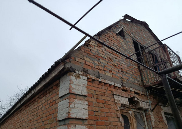 Дніпропетровщина під ворожим вогнем: є поранені та руйнування1