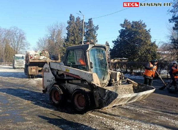 Комунальники ліквідовують наслідки удару Іскандером по Кривому Рогу