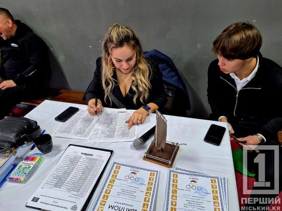 Концентрований адреналін та вболівальницький запал: у Кривому Розі кікбоксери боролися за першість відкритого міського турніру3