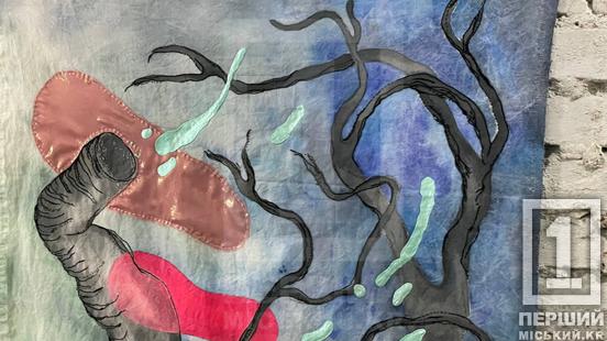 Кожен експонат з глибоким сенсом: у місті відкрили виставку «Кривий ландшафт. Укорінення»1