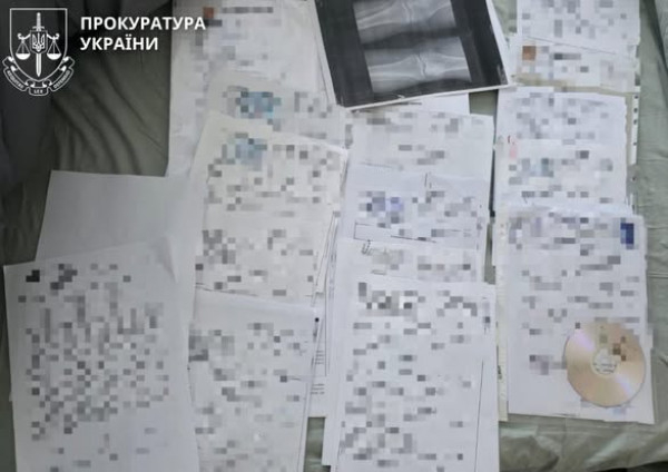 На Дніпропетровщині голова ВЛК разом зі спільником брала хабарі за ухвалення рішень про непридатність до віськової служби1