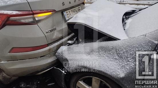 Нервовий ранок одразу для п’ятьох водіїв: на Петра Калнишевського дорогу зайняли дві аварії3