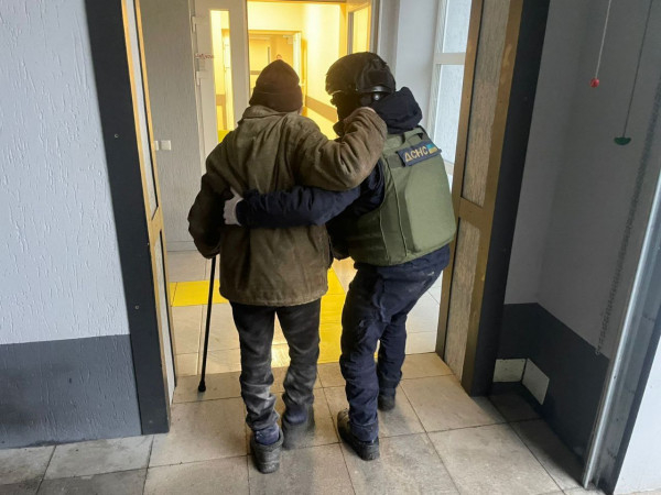 Нікопольщина під масованими обстрілами: загинув чоловік, є поранені та значні руйнування6