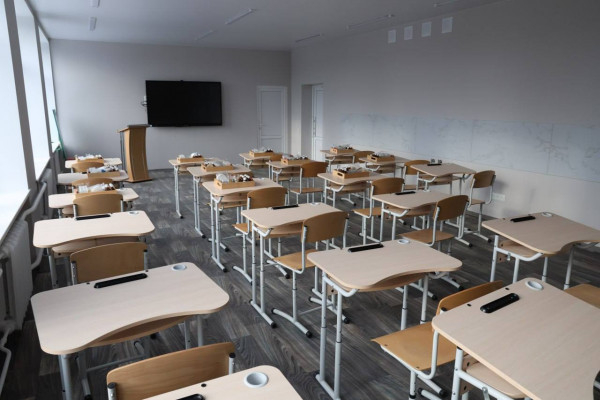 О. Вілкул: Кривий Ріг готується до участі у Всеукраїнському проєкті з пілотування  старшої профільної школи. У Покровському ліцеї завершено створення інноваційного освітнього хабу - це  буде новий стандарт профільного навчання1