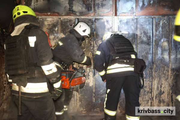 Третій день масованого обстрілу у Кривому Розі: пожежі, руйнування, постраждалі1