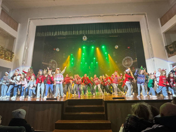 У Кривому Розі понад 33 тисячі дітей відвідали різдвяні та новорічні заходи9