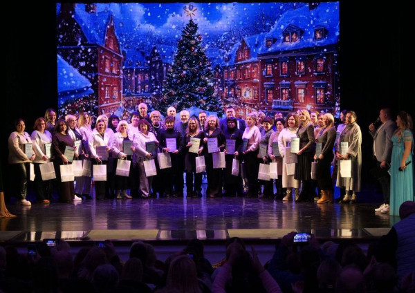 У Кривому Розі понад 33 тисячі дітей відвідали різдвяні та новорічні заходи4