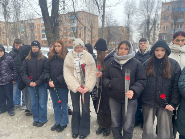 У Кривому Розі відкрили меморіал на честь полеглого Захисника Едуарда Чуприни5