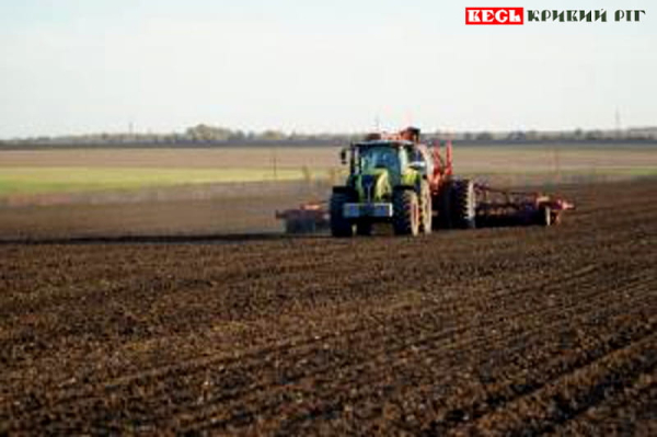 Сільгоспроботи у АВПП Світанок на Апостолівщині Криворізького р-ну
