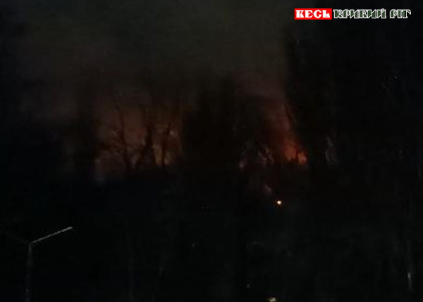 зарево над місцем прильоту ракет в Кривому Розі