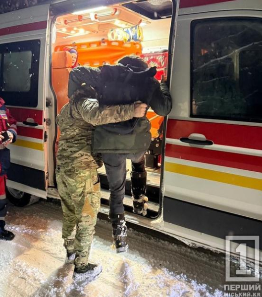 Від морозу посиніли пальці: чоловіки з Дніпра та Полтавщини ледь не загинули при «мандрівці» до кордону3